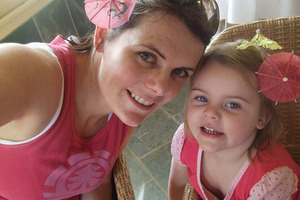 Kelly Jennings wasn't particular about eating with previous pregnancies, but now there's better information she's going by the book as she expects her fourth child.
