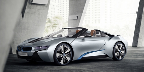 The electric motor and petrol engine can run independently or in tandem, propelling the Spyder to a top speed of 250km/h.