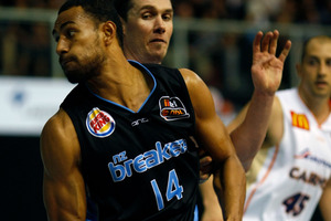 Breakers player Mika Vukona. Photo / Dean Purcell