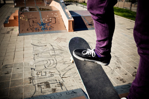 Kids, practise skateboarding where cars can't hurt you. You'll live longer. Photo / Thinkstock