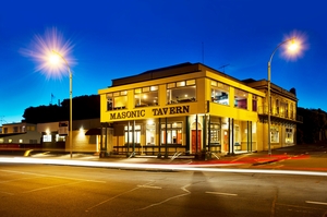 The Masonic Tavern in Devonport has uninterrupted views across the Waitemata Harbour towards Auckland's CBD and eastern suburbs.
