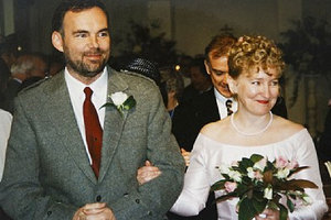 Malcolm Webster and Felicity Drumm on their wedding day in Auckland, 1997. Photo / Supplied