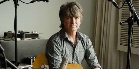 Neil Finn.