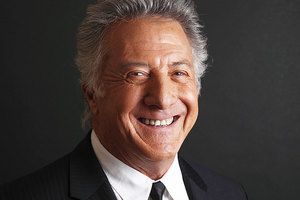 Dustin Hoffman helped save a jogger in a London Park. Photo / AP