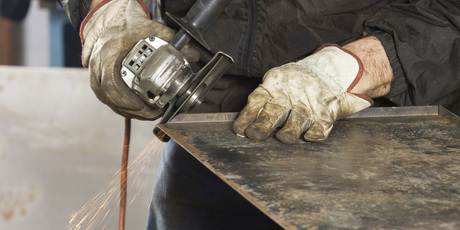 New Zealand's manufacturing sector slipped into contraction in April.