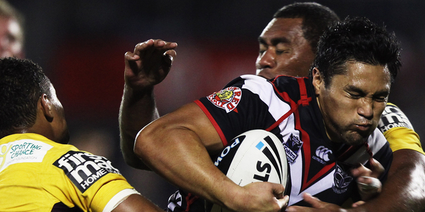 Jerome Ropati of the Warriors charges forward during the round nine NRL match between the New Zealand Warriors and the Brisbane Broncos. Photo / Getty Images.