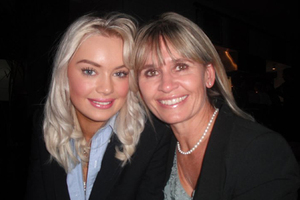 Emily and mother Caroline Longley. Photo / Supplied