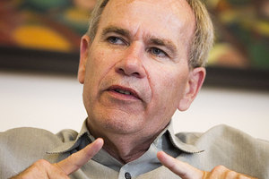 Len Brown says alternatives to rates rises are being considered to fund major projects in Auckland. Photo / Natalie Slade