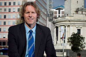 Alyn Ware will co-ordinate the global network of parliamentarians from Switzerland from next month. Photo / Natalie Slade.