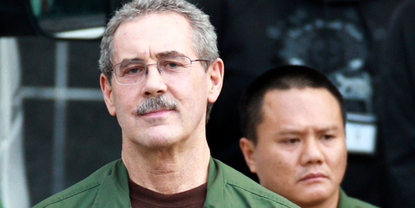 Allen Stanford leaves the Bob Casey Federal Courthouse in Houston. Stanford, once considered one of the wealthiest people in the U.S. Photo / AP.