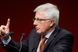 Trade Negotiations Minister Tim Groser has refused to release any of New Zealand's negotiating position publicly. Photo / Stephen Parker