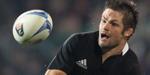 All Blacks captain Richie McCaw and his men will have to knuckle down in Hamilton after their poor effort in Christchurch. Photo / Getty Images.