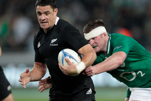 All Blacks 1st-five Daniel Carter in action against Ireland. Photo / NZ Herald.