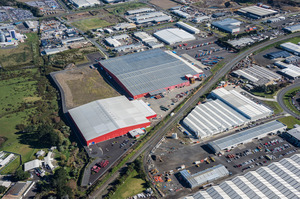 The Warehouse's North Island distribution centre property covers 21.7ha in Wiri, South Auckland. Photo / Supplied