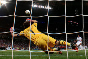 Portugal's Bruno Alves misses his penalty shootout during the Euro 2012 soccer championship semifinal match between Spain and Portugal in Donetsk, Ukraine. Photo / AP