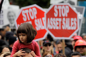 Russel Norman is claiming the CIR petition to stop asset sales already has 100,000 of the 310,000 signatures required after only a couple of months. Photo / NZ Herald