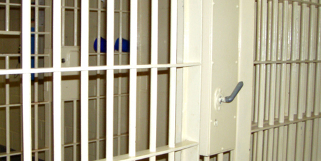 The Independent Police Conduct Authority report found eight out of ten of those who died in police custody during the ten-year period from 2000 to 2010 were under the influence of drugs or alcohol. Photo / Thinkstock