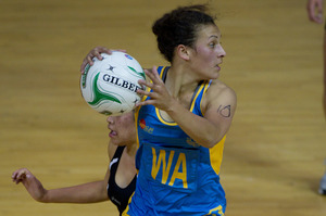 Nadia Loveday of Mt Albert Grammar School looks for a quick pass. Picture / Sarah Ivey