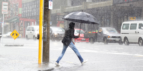It's wet, wet, wet as Auckland is pelted during the storm. Photo / Richard Robinson.