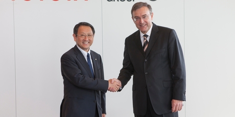 Toyota Motor Corporation president Akio Toyoda and BMW Group chairman Norbert Reithofer.