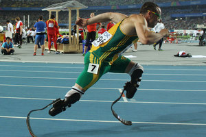 Oscar Pistorius has been included in the South African 4 x 400- metre relay team for the 2012 London Games. Photo / Getty Images.