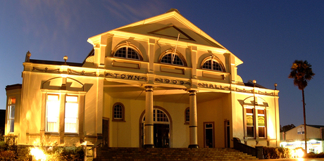 The Waikato township of Cambridge has many picturesque sights, including the town hall. Photo / Hamilton and Waikato Tourism