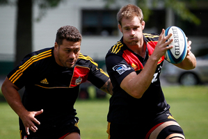 Mahonri Schwalger (L) and Craig Clarke in a Chiefs open training session. Photo / NZ Herald
