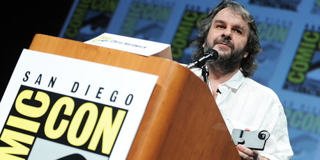Peter Jackson talks to fans at Comic-Con in San Diego. Photo / AP