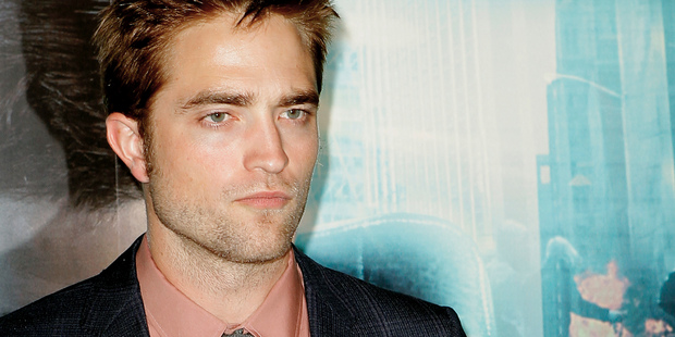 Katy Perry is reportedly comforting Robert Pattinson after Kristen Stewart admitting cheating on him. Photo / AP