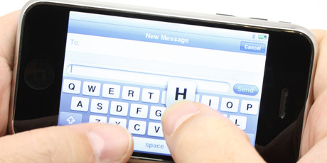 New Zealanders are keen to use smartphones for mobile payments, but aren't sure how it all works. Photo / Thinkstock
