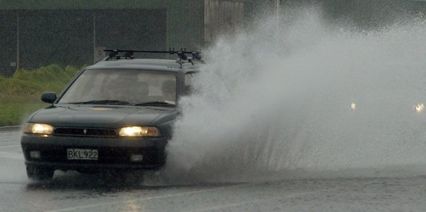 A low across both islands could see rain last until at least Thursday or Friday, says weatherwatch.co.nz's Philip Duncan. Photo / File photo