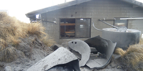 Ketetahi Hut was badly damaged by the eruption of Mount Tongariro, and some have said if anyone was there during the explosion they might not have made it out. Photo / NZ Police