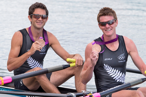 Storm Uru and Peter Taylor are happy with their bronze medals despite being part of a controversial final contest. Source / Brett Phibbs NZ Herald