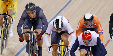 New Zealand's Simon van Velthooven crosses the line in a dead-heat with Teyn Mulder, Netherlands, for the bronze medal. Photo / Mark Mitchell