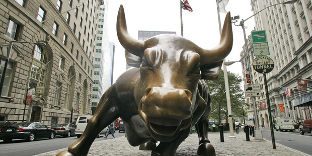 Advisors in a US mystery shopper survey did not dissuade investors from trying to chase performance. Photo / AP