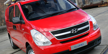 The iLoad comes in manual and automatic versions, and big changes have been made to the engine and transmission of both.