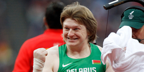 Nadzeya Ostapchuk celebrates after her winning throw. Photo / Mark Mitchell