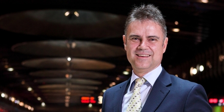 Dean Kimpton of AECOM says their survey results show the current construction community is under "real duress".