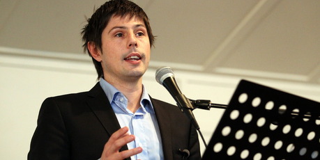 Green MP Gareth Hughes responds to Nick Smith on fracking. Photo / File