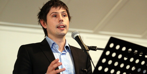 Green MP Gareth Hughes responds to Nick Smith on fracking. Photo / File