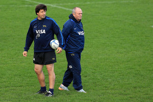 Graham Henry and coach Santiago Phelan look on during an Argentina training session at Hutt Recreation Ground in Lower Hutt. Photo / Getty Images
