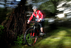 Mountain-biker Karen Hanlen will use her Olympic Games experience in London to take on the world in Austria this weekend. Photo / Alan Gibson