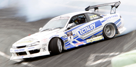 D1NZ champ Gaz Whiter in action in his Nissan Silvia S15. Photo / Michael Cunningham