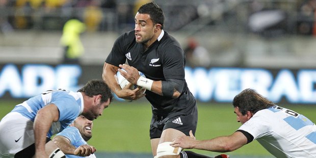 Liam Messam made an impressive 10 ball carries for 65 metres gained in his 37 minutes off the bench. Photo / Mark Mitchell