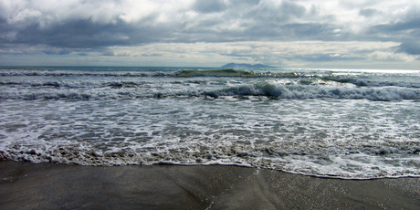 Waihi Beach. Photo / Wikimedia Commons
