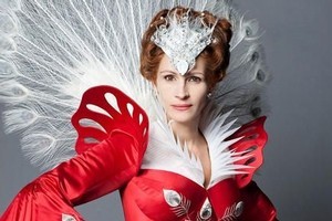 Julia Roberts in Mirror, Mirror. Photo / supplied