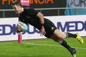 Cory Jane of the All Blacks dives over for a late try during the Rugby Championship match between Argentina and the New Zealand. Photo / Getty Images.