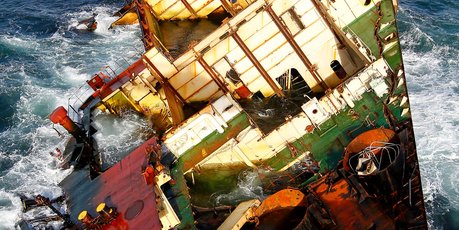 The next phase of the Rena salvage is cutting the bow down below the tide line. Photo / Christine Cornege
