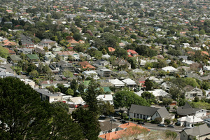 Kiwis expect banks to give them good advice on interest rates to help them buy their homes. Photo / Janna Dixon