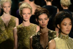Models display creations by designer Vera Wang during the Spring/Summer 2013 New York fashion week.Photo / AP